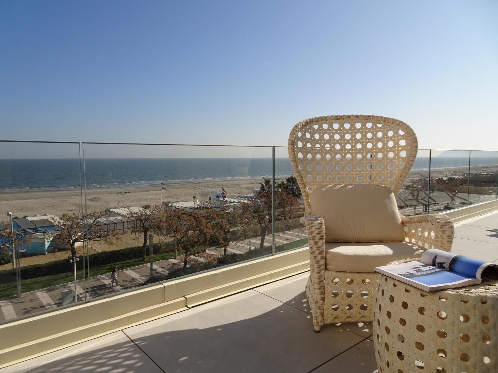 The Promenade Luxury Wellness Hotel Riccione Exterior foto